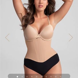 Honeylove Waist Hero Cincher new with tags
